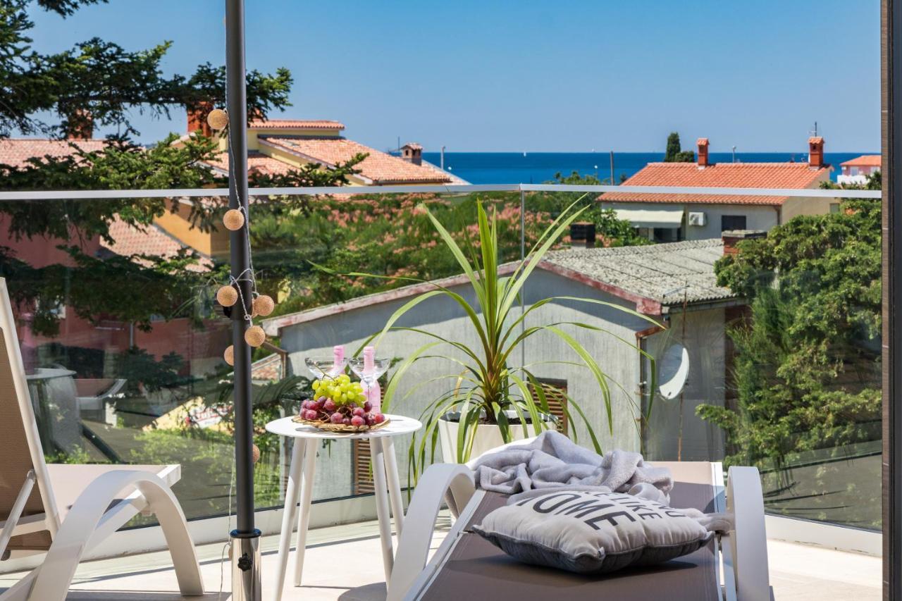 Villa Elena Deluxe Mit Whirlpool Und Beheiztem Pool Am Meer Und Wunderschoenen Blick Auf Die Brijuni Inseln Fažana Esterno foto
